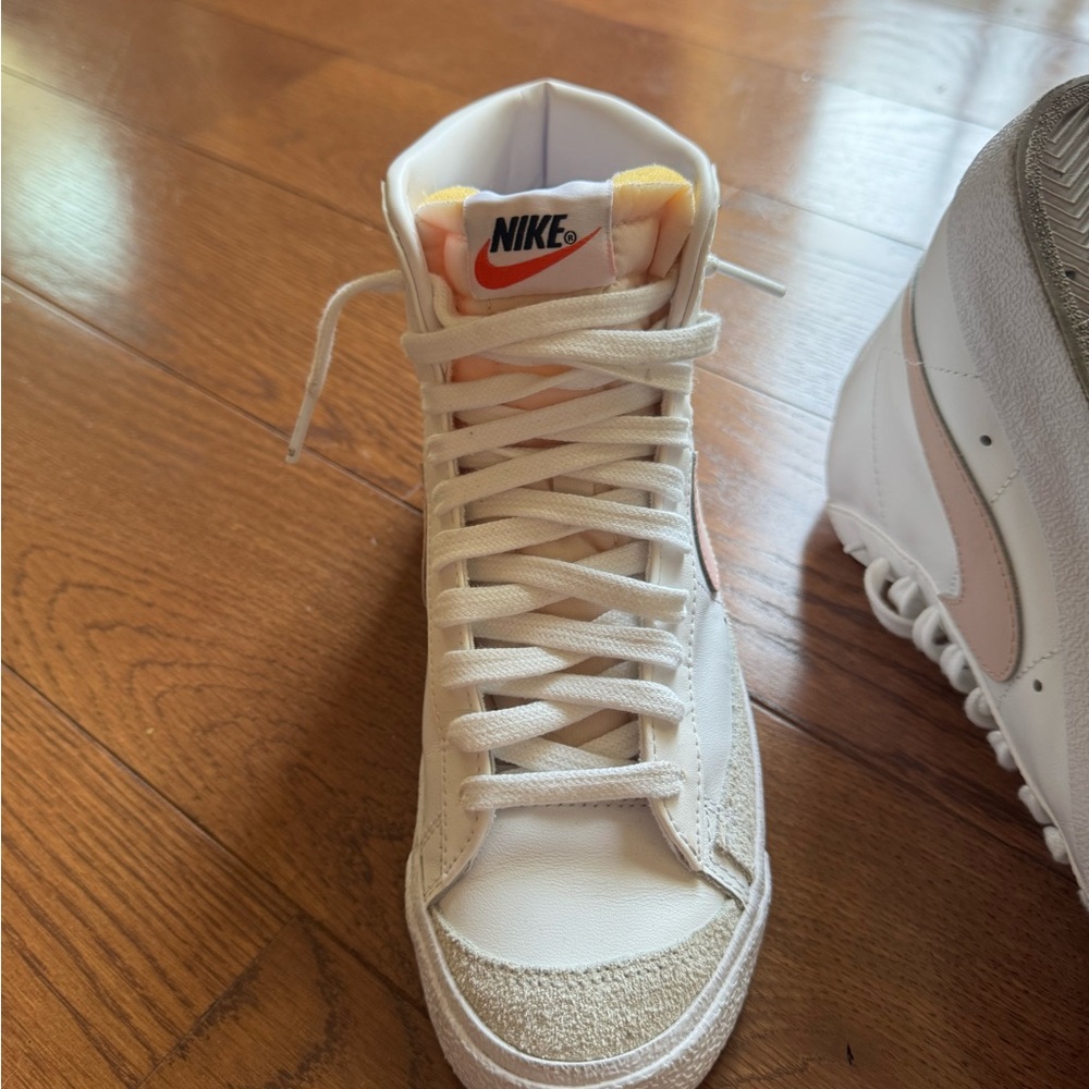 Nike Blazer Mid High-Top Sneakers - White and Pink size 6.5